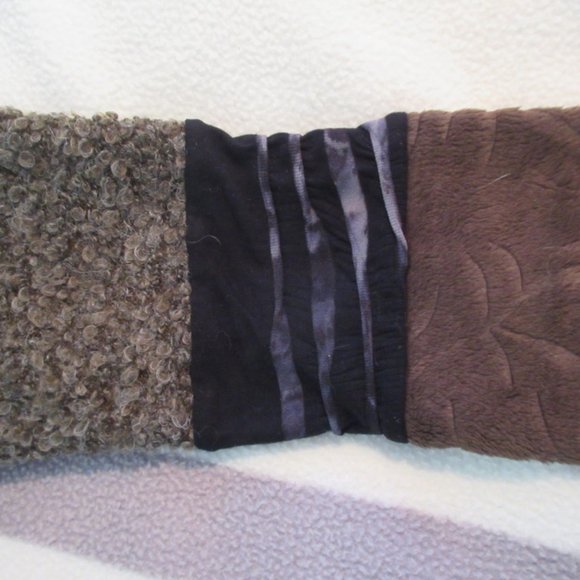 Gypsy Circus sleeves (gold/brown) - Picture 5 of 5